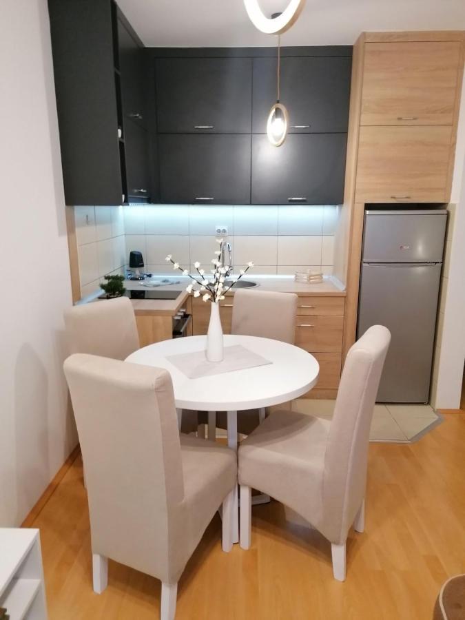 Emili Apartman Jagodina Ngoại thất bức ảnh