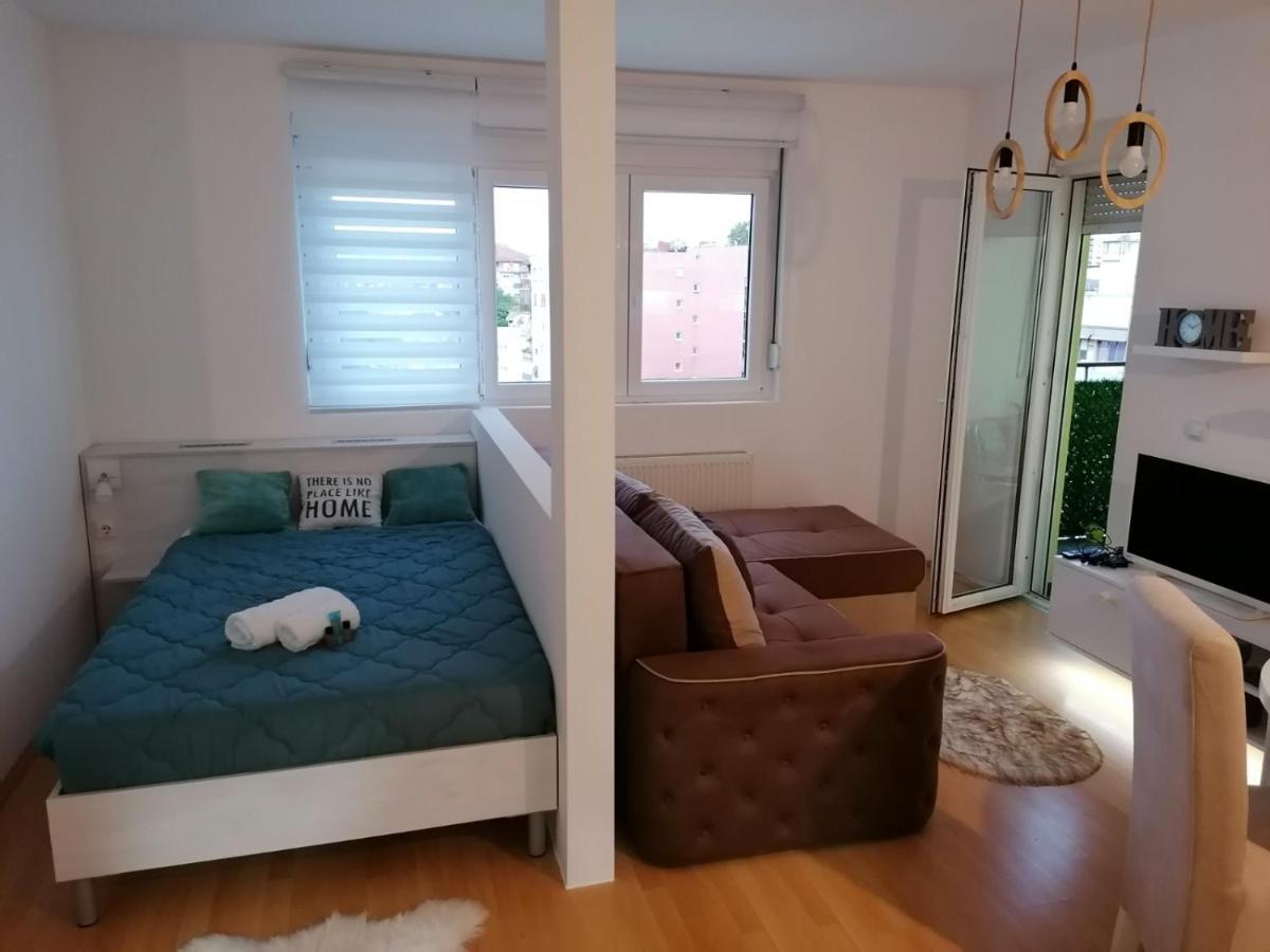 Emili Apartman Jagodina Ngoại thất bức ảnh